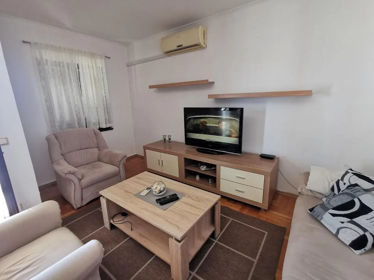 Apartments Niko Crikvenica 0*,  Croatia