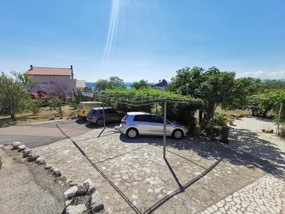 Apartments Niko Crikvenica