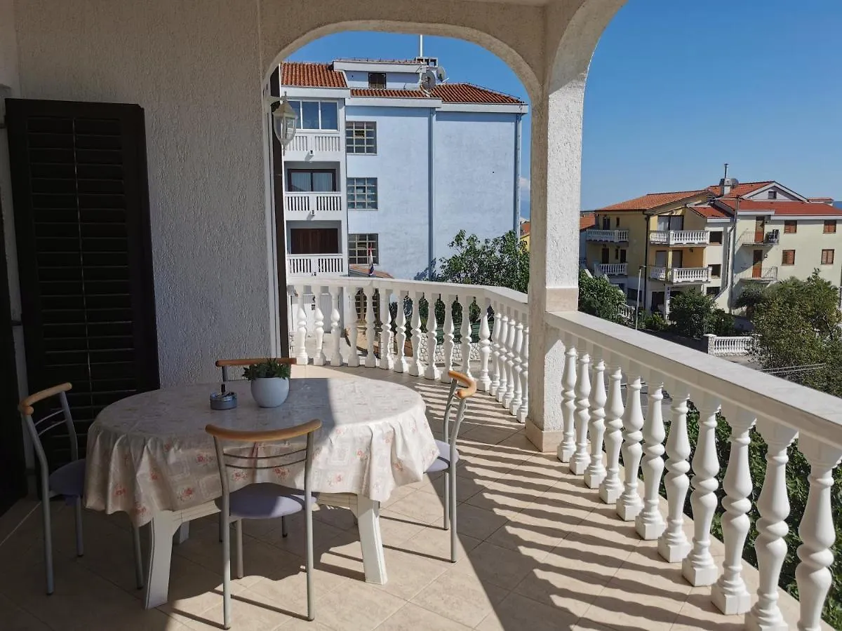 Apartments Niko Crikvenica 0*,  Croatia